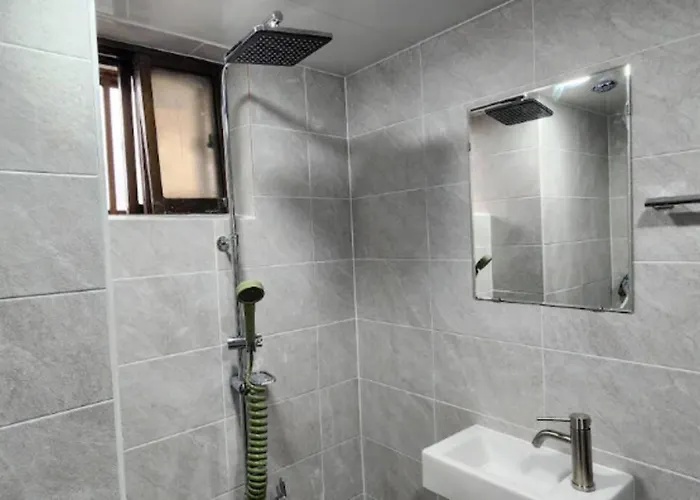 Apartamento 빠레트 White Linen House Seúl