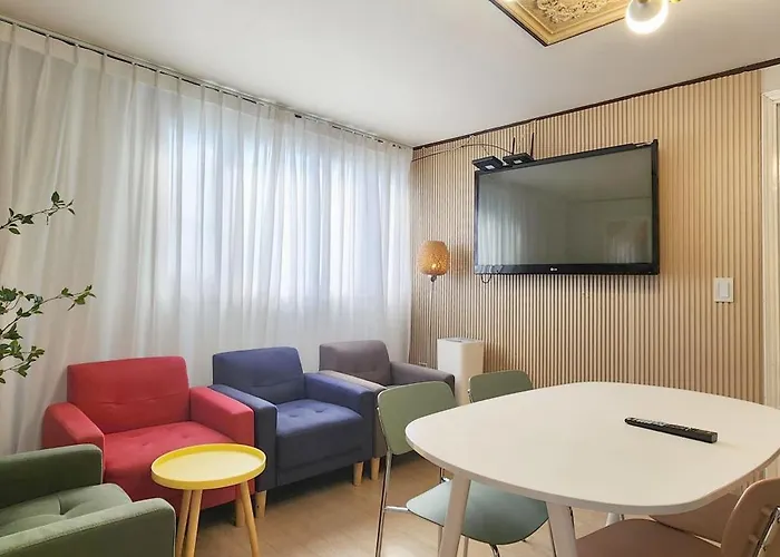Apartamento 빠레트 White Linen House *