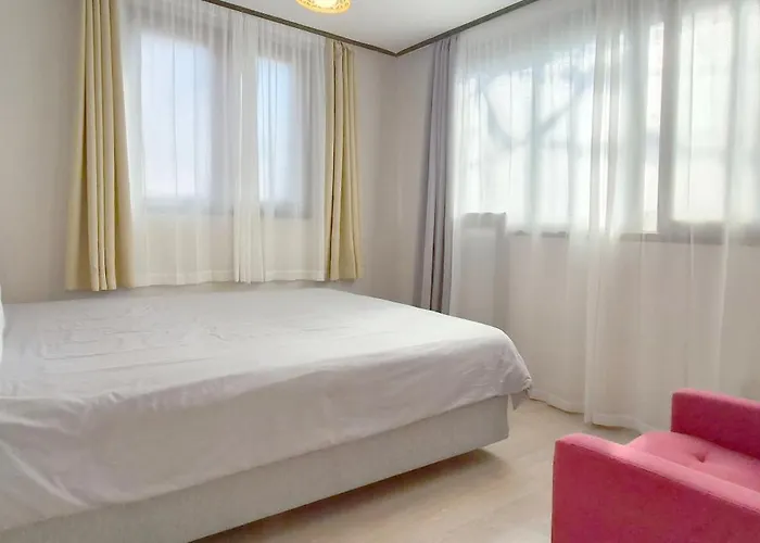 빠레트 White Linen House Apartamento