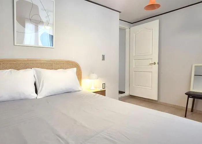 빠레트 White Linen House Apartamento Seúl