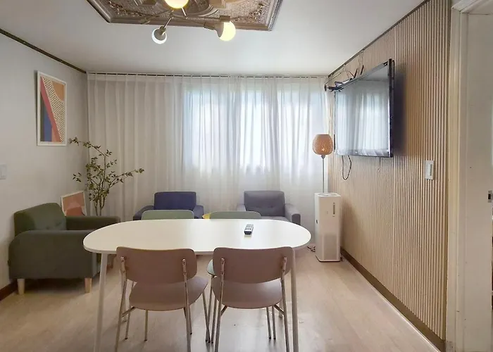 빠레트 White Linen House Apartamento Seúl